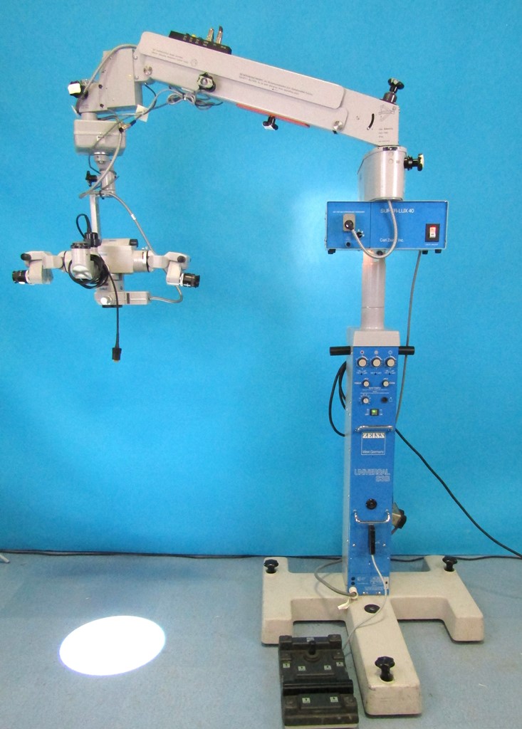 Zeiss Surgical Microscope